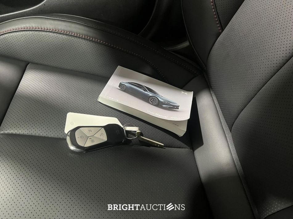 XPeng P7 RWD Long Range 86 kWh 276pk 2023 (Origineel-NL), T-676-SG