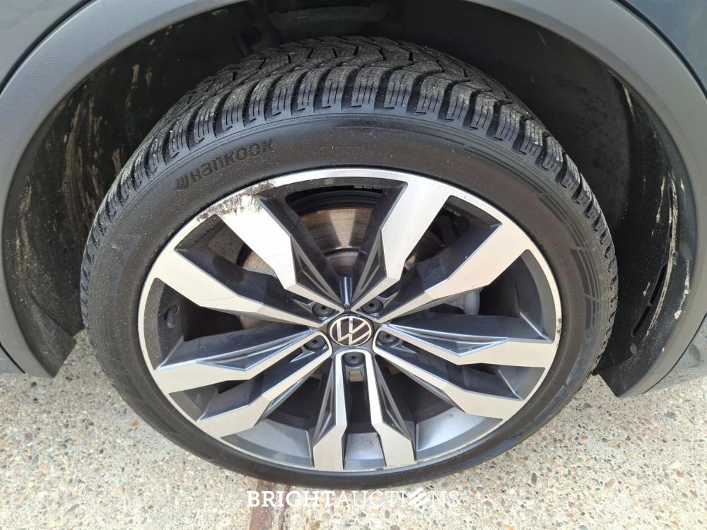 Volkswagen Tiguan 1.4 TSI eHybrid R-Line Business 150 pk 2023, T-610-FT