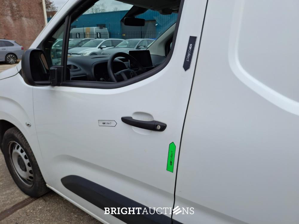 Citroen Berlingo 1.5 BlueHDI Club XL 99 pk 2021, VKR-08-B