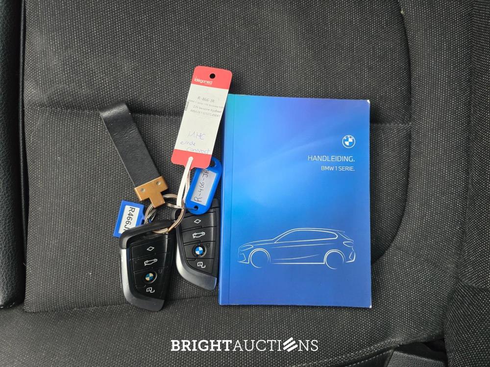 BMWBusiness 116i Business Edition 109pk 2022 (Origineel-NL) 1-serie, R-466-JR
