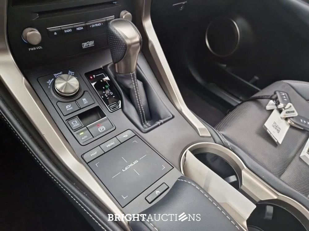 Lexus NX 300h F-Sport Line 2.5 AWD 155pk 2021