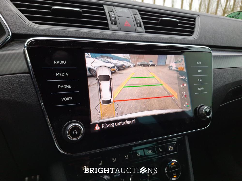 Skoda Superb Combi 1.5 TSI ACT Limited Sportline Business 150 pk 2023, S-466-PR