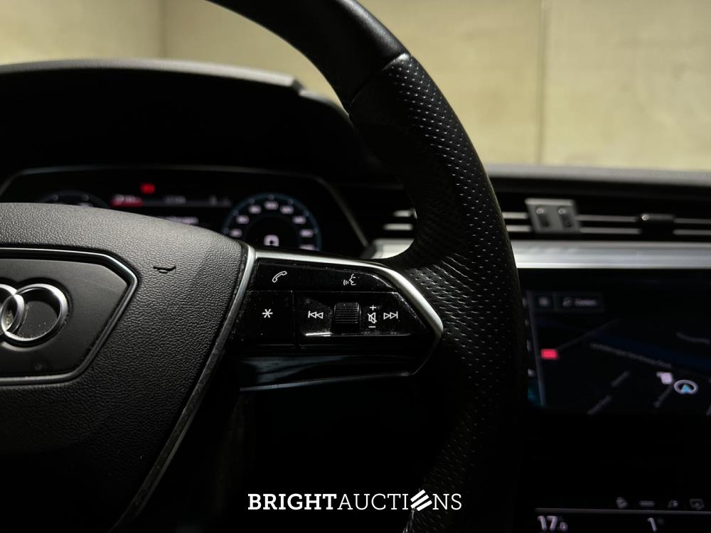 Audi e-tron 55 Quattro S Edition 95 kWh 408pk 2022 (Origineel-NL+1e eigenaar), R-708-BR