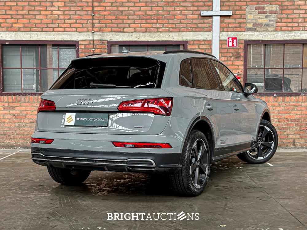 Audi Q5 2.0 TFSI Quattro Sport S Line Black Edition 252pk 2018 (Origineel-NL + 1e Eigenaar), TT-931-B