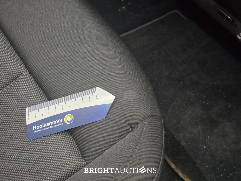 Audi Q4 e-tron 35 Edition 55 kWh 170pk 2022 (Origineel-NL), R-847-TD