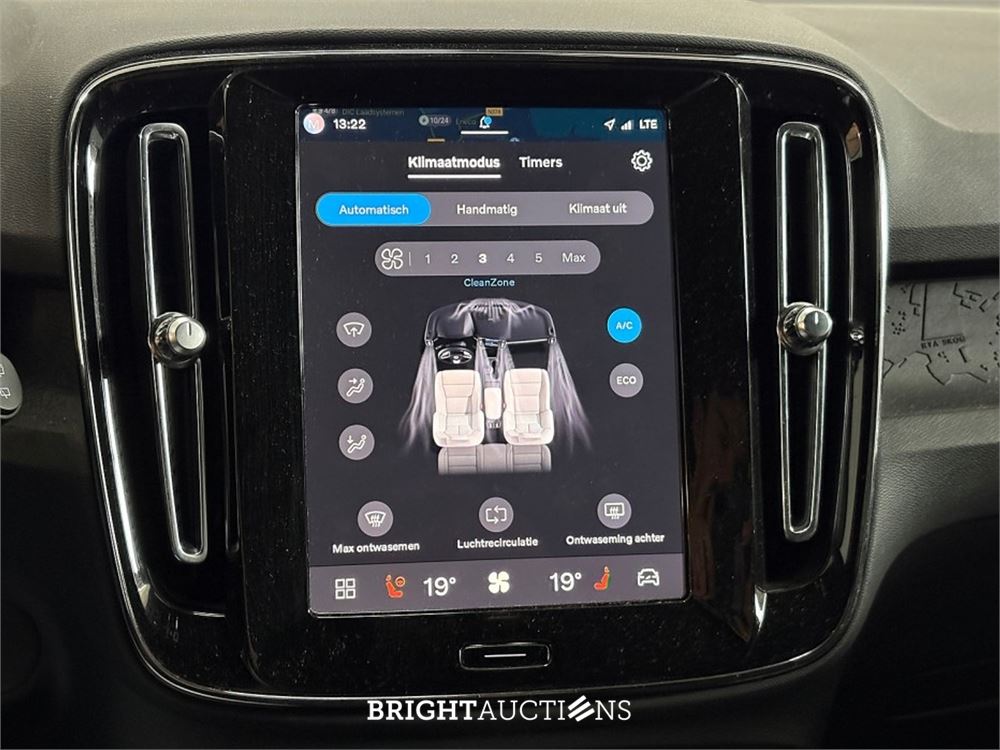 Volvo XC40 Single Motor Core 69 kWh 2024 (Origineel-NL), X-090-PJ