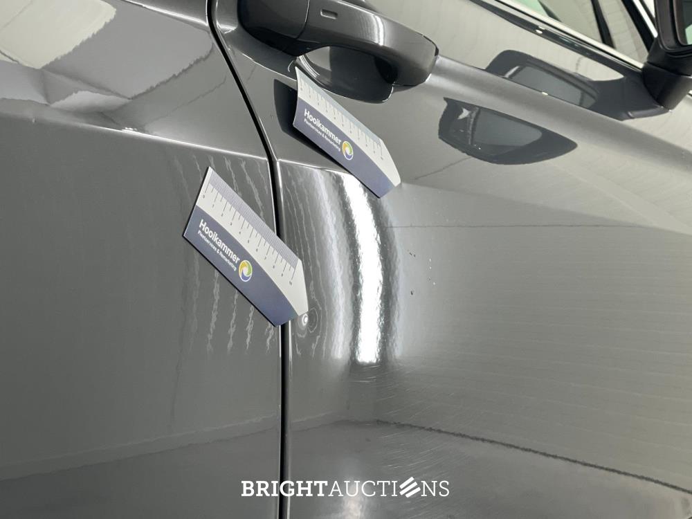 Volkswagen Tiguan eHybrid R-Line Business 1.4 TSI 265pk 2022 (Origineel-NL), P-225-HR