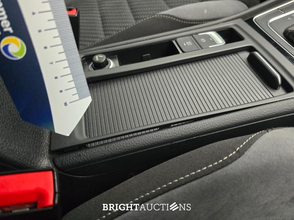 Volkswagen Golf Highline Business R 1.5 TSI 150pk 2018, X-726-KS