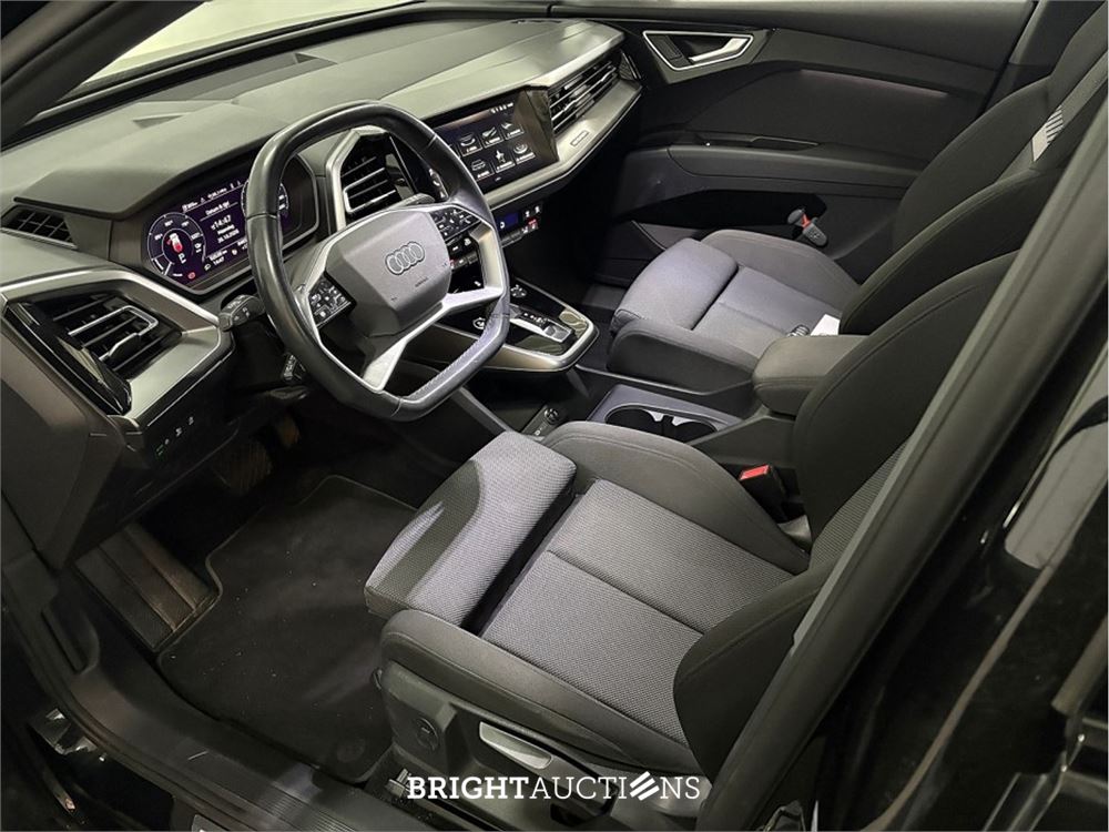 Audi Q4 35 Advanced edition 55 kWh 2021 (Origineel-NL), N-810-TB