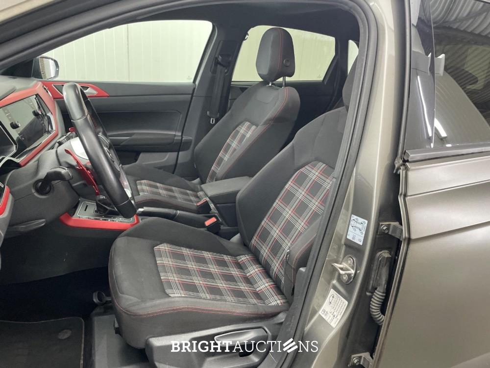 Volkswagen Polo GTI 2.0 TSI 200pk 2018, P-741-LJ