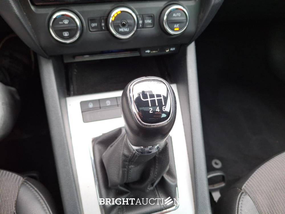 Skoda Octavia Combi 1.0 TSI Greentech Ambition Business 116 pk 2017, NG-420-V