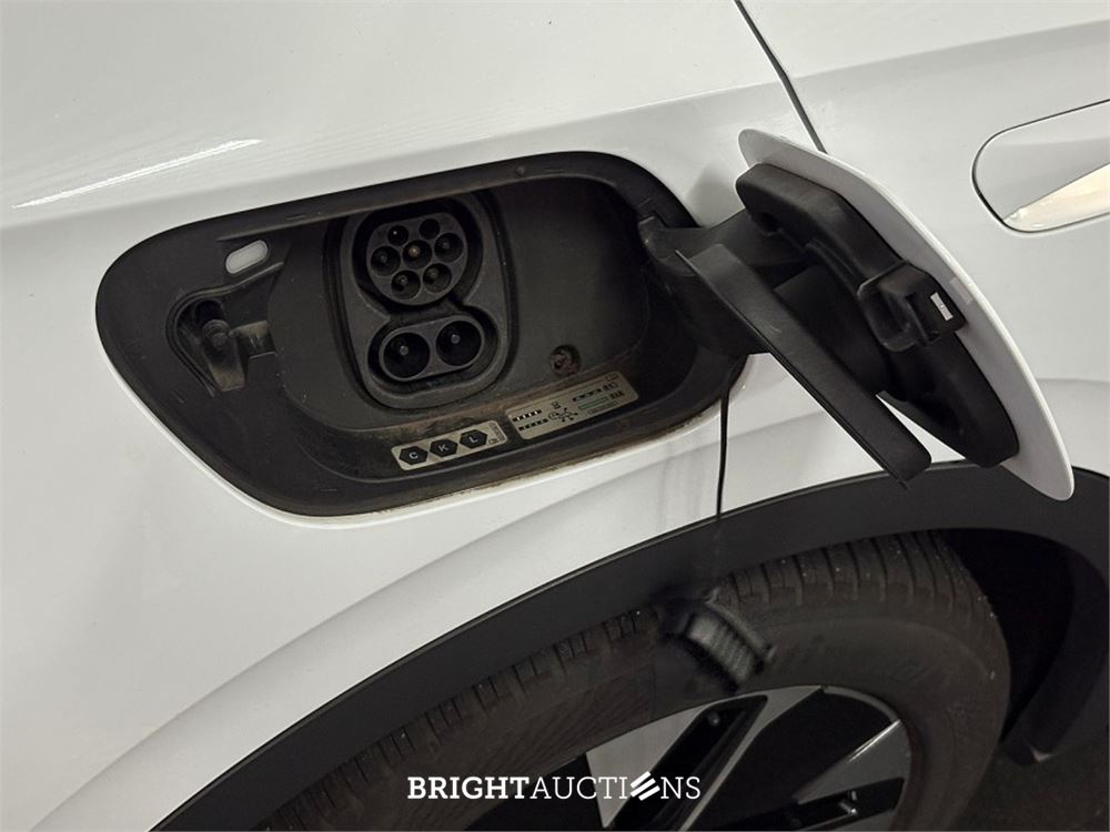 Volkswagen ID.4 Pro 77 kWh 2021 (Origineel-NL), N-201-RV