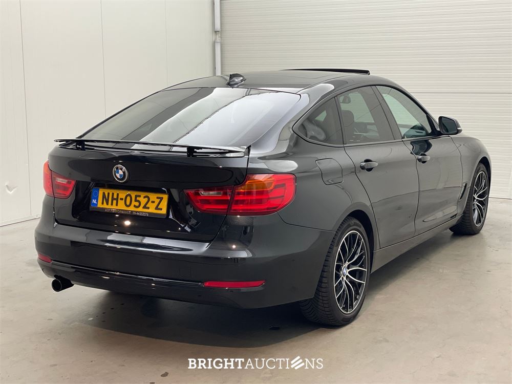 BMW 320i 3-serie Gran Turismo Luxury 184pk 2015 3-Serie, NH-052-Z