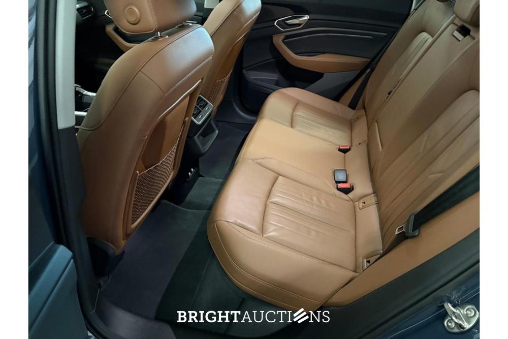 Audi Q8 e-tron 50 Advanced Edition Quattro 95 kWh 340pk 2023 (Origineel-NL), T-481-TT