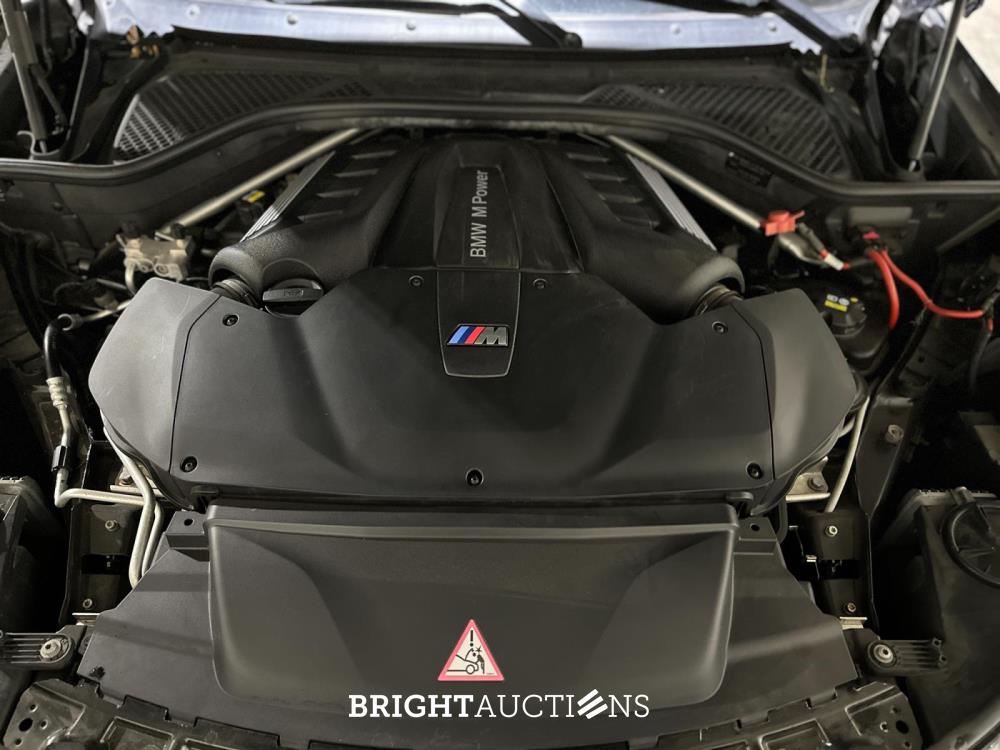 BMW X5M 4.4 V8 M-Sport F85 576pk 2015, JPV-47-K

