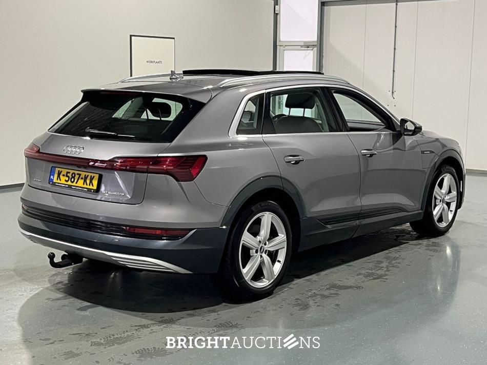 Audi e-tron 50 quattro Business edition Plus 71 kWh 313pk 2020 (Origineel-NL), K-587-KK