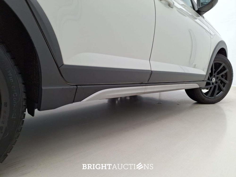 Volkswagen Taigo Life Business 1.0 TSI 95pk 2022 (Origineel-NL), P-777-FS