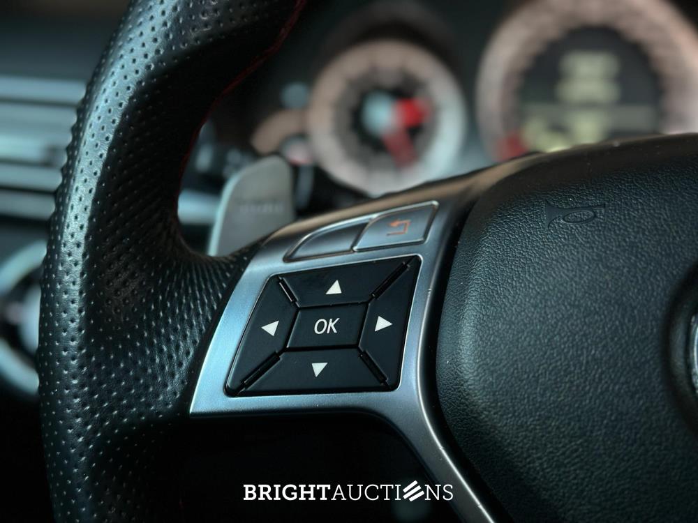 Mercedes-Benz E63 AMG 6.2 V8 -CARBON- 525pk 2010 (Origineel-NL) E-Klasse, 47-LKB-6