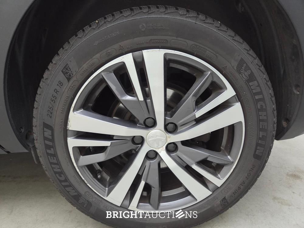 Peugeot 5008 Blue Lease Allure 1.2 PureTech 131pk 2021 (Origineel-NL), L-352-XL