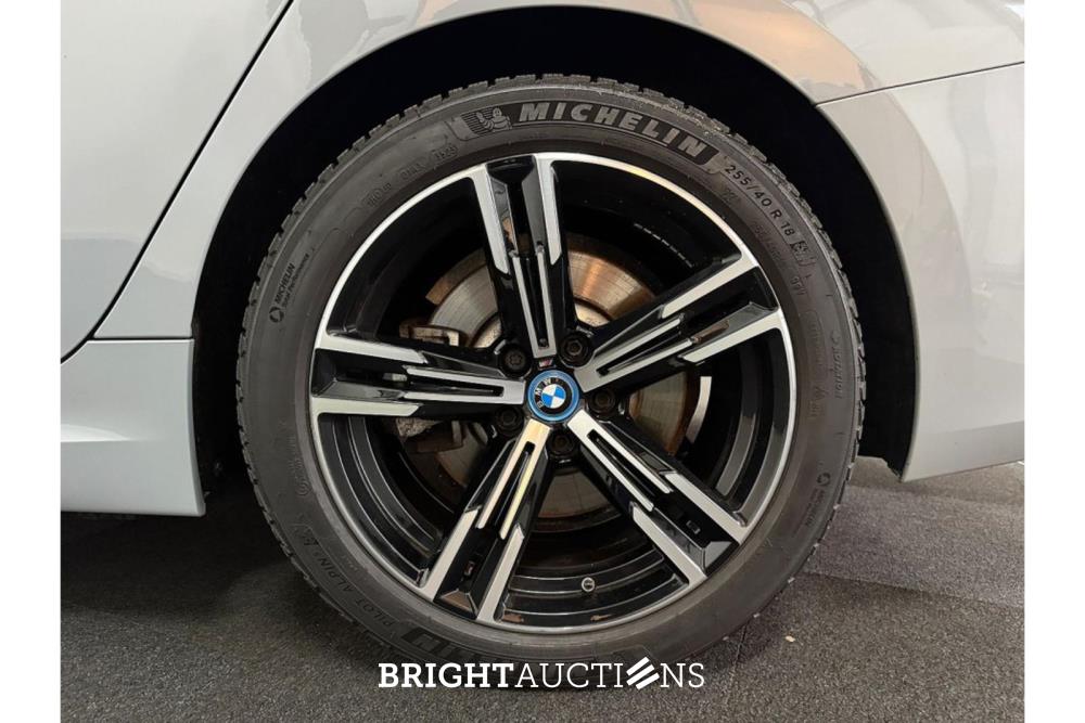 BMW 320e Touring M-Sport 272pk 2023 (Origineel-NL) 3-Serie, S-176-KP