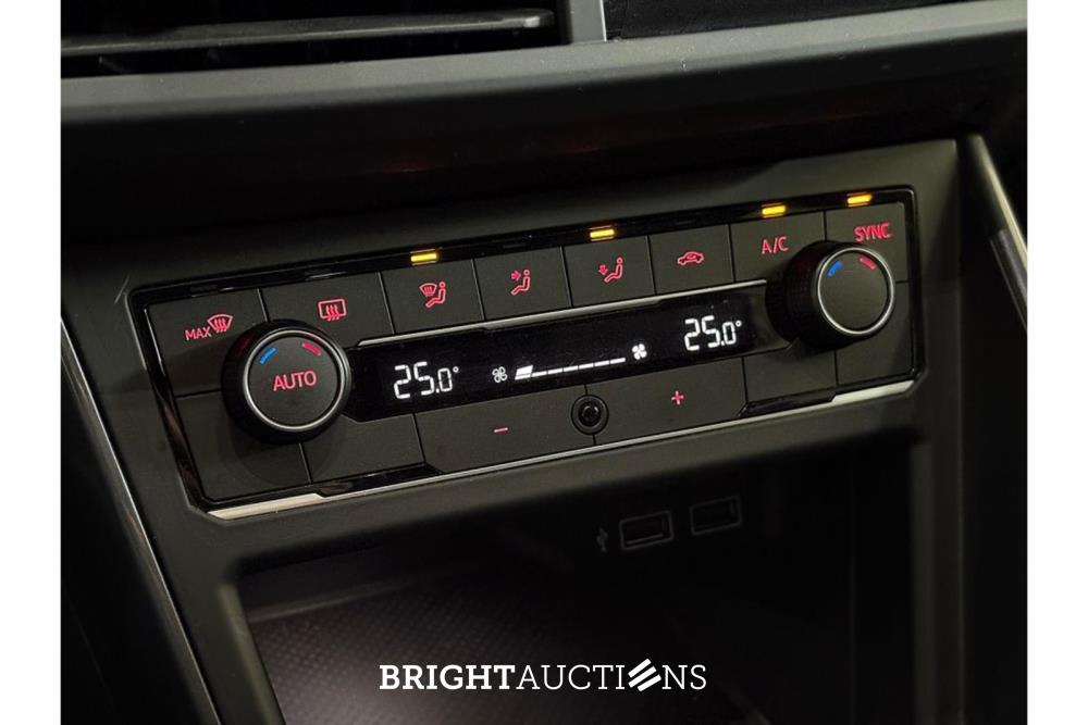 Volkswagen Polo Highline Business R 1.0 TSI 95pk 2020 (Origineel-NL), H-857-NH