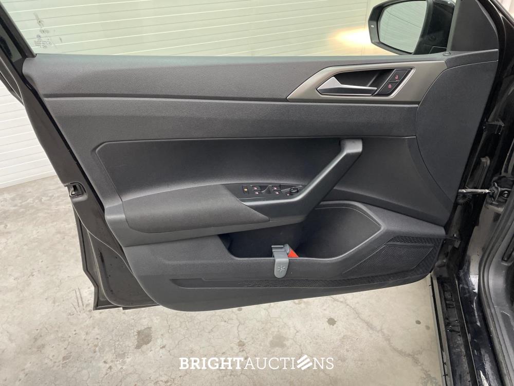 Volkswagen Polo Comfortline Business 1.0 TSI 95pk 2021 (Origineel-NL), K-483-XL