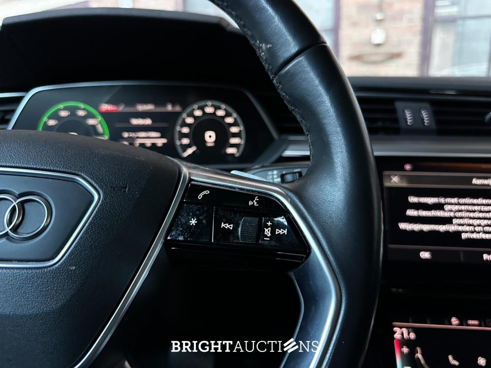 Audi e-tron Sportback 55 quattro edition 95 kWh 408pk 2020 (Origineel-NL+1e eigenaar), K-470-GB