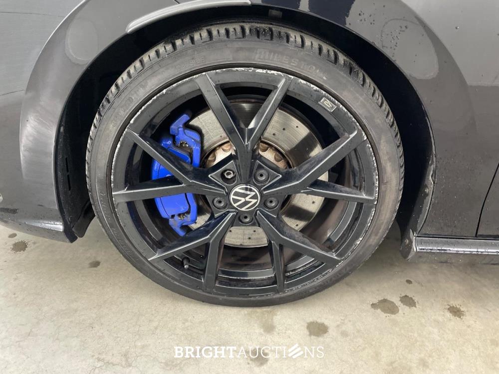 Volkswagen Golf 2.0 TSI R 4Motion Akrapovič 320 pk 2021, R-948-FB