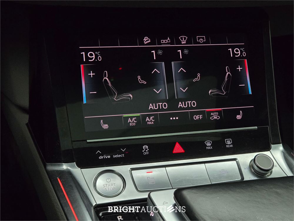 Audi e-tron 55 advanced Pro Line Plus Quattro 95 kWh 409pk 2018, J-305-VF