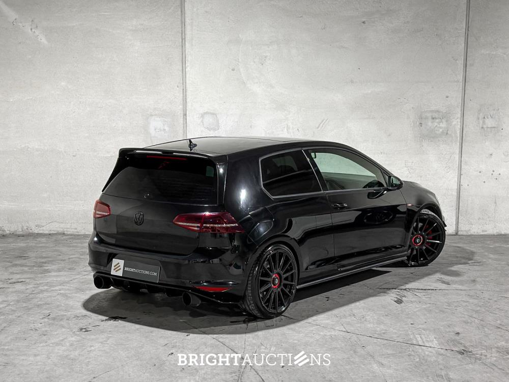 Volkswagen Golf GTI Performance (VII / MK7 / Golf 7) 396pk 2014 