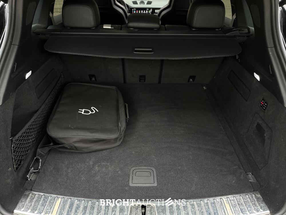 Porsche Cayenne E-Hybrid Platinum Edition 3.0 V6 462pk 2023 (Origineel-NL), NL-kenteken