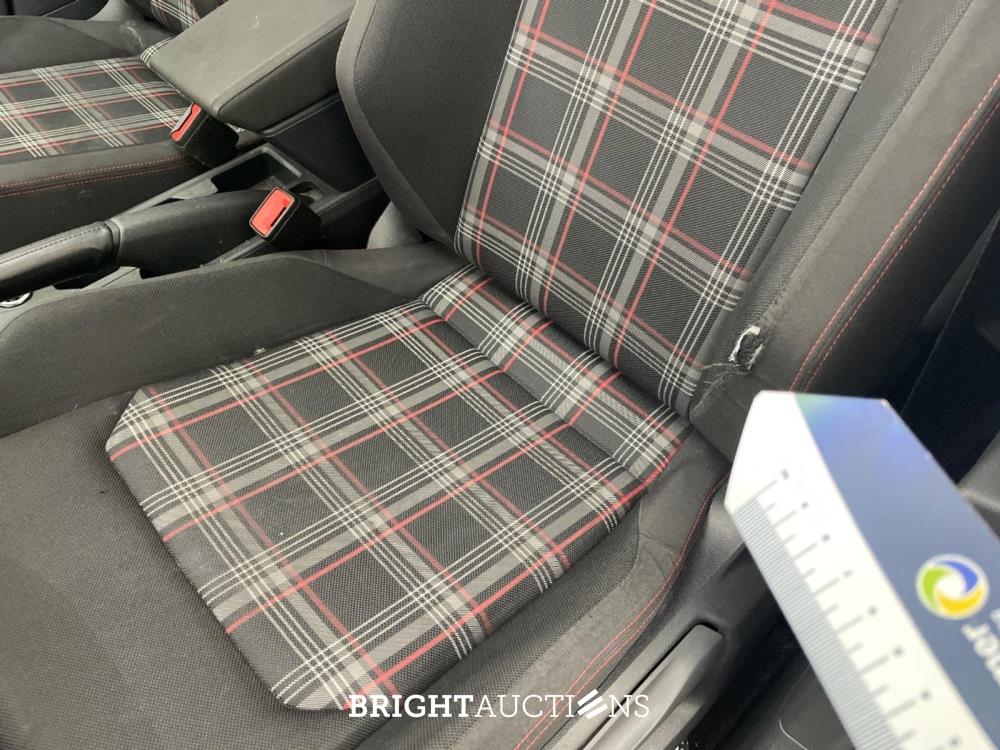 Volkswagen Polo GTI 2.0 TSI 200pk 2018, P-741-LJ