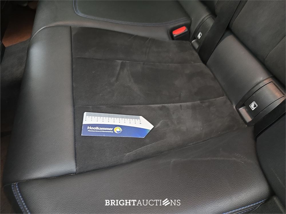 BMW 330e 3-serie Touring High Executive 296pk 2021 3-Serie, P-945-XT
