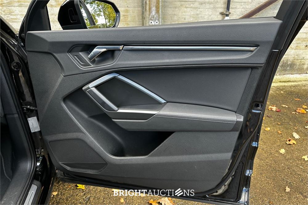 Audi Q3 Sportback 45 TFSI Quattro S Edition 230pk 2020 (Origineel-NL + 2e Eigenaar), H-564-XK