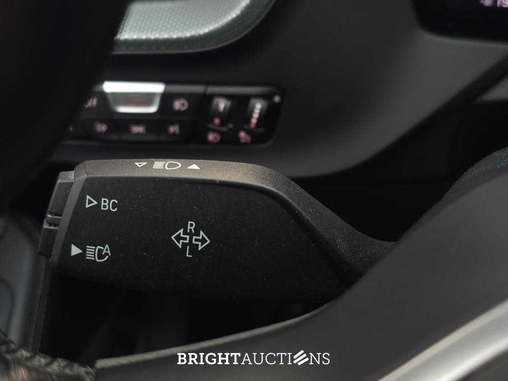 BMW 1-serie High Executive 136pk 2021, N-102-ZN