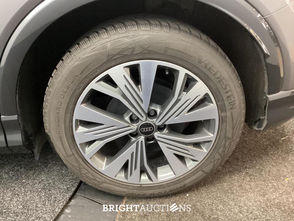 Audi Q4 e-tron 35 Advanced edition 55 kWh 170pk 2023 (Origineel-NL), S-708-PT