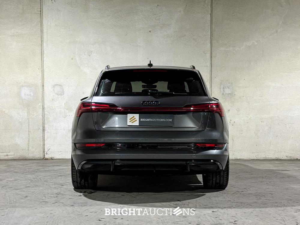 Audi e-tron 55 Quattro S Edition 95 kWh 408pk 2022 (Origineel-NL+1e eigenaar), R-708-BR