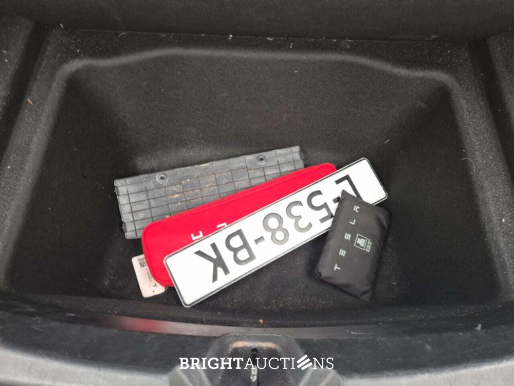 Tesla Model 3 Stnd.rwd PLUS 60 kWh 238pk 2021 (Origineel-NL), L-538-BK