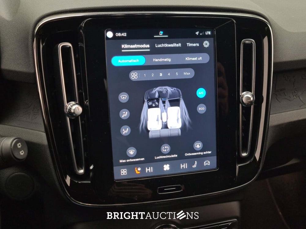 Volvo XC40 Recharge PLUS 70 kWh 231pk 2022 (Origineel-NL), R-756-TS