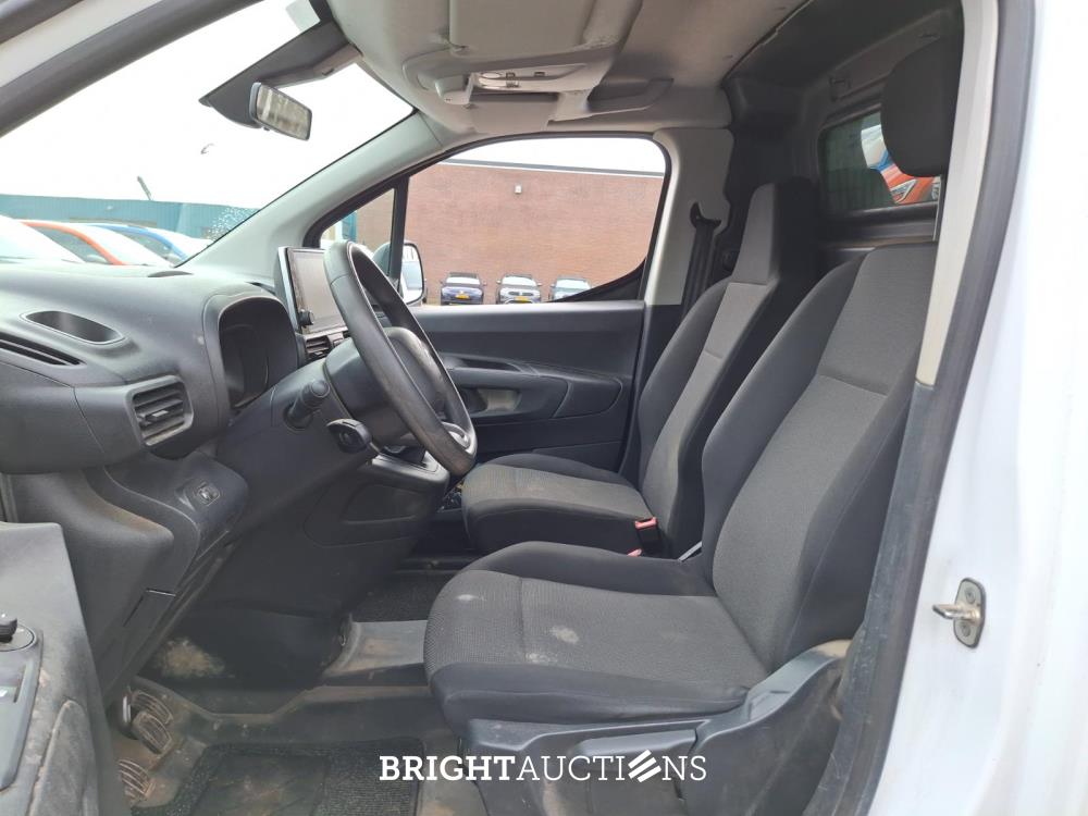 Citroen Berlingo 1.5 BlueHDI Club XL 99 pk 2021, VKN-18-K