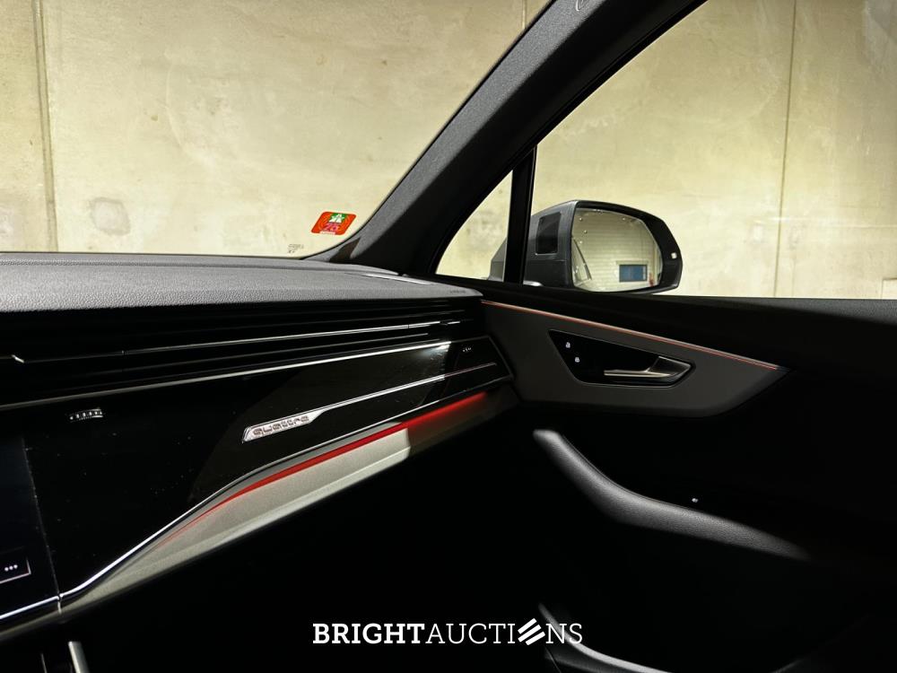 Audi Q7 55 TFSI e Quattro Pro Line Plus 3.0 380pk 2020, N-611-PF