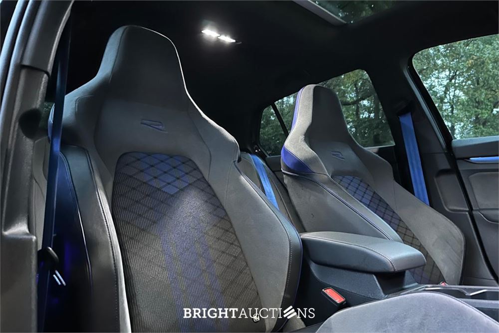 Volkswagen Golf R 4Motion 2.0 TSI 320pk 2022 AKRAPOVIC, T-489-XZ
