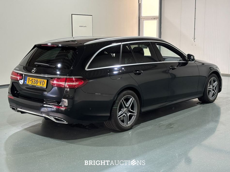 Mercedes-Benz e 300 e E-Klasse Estat AMG Line 333pk 2023 (Origineel-NL) E-klasse, T-538-VD