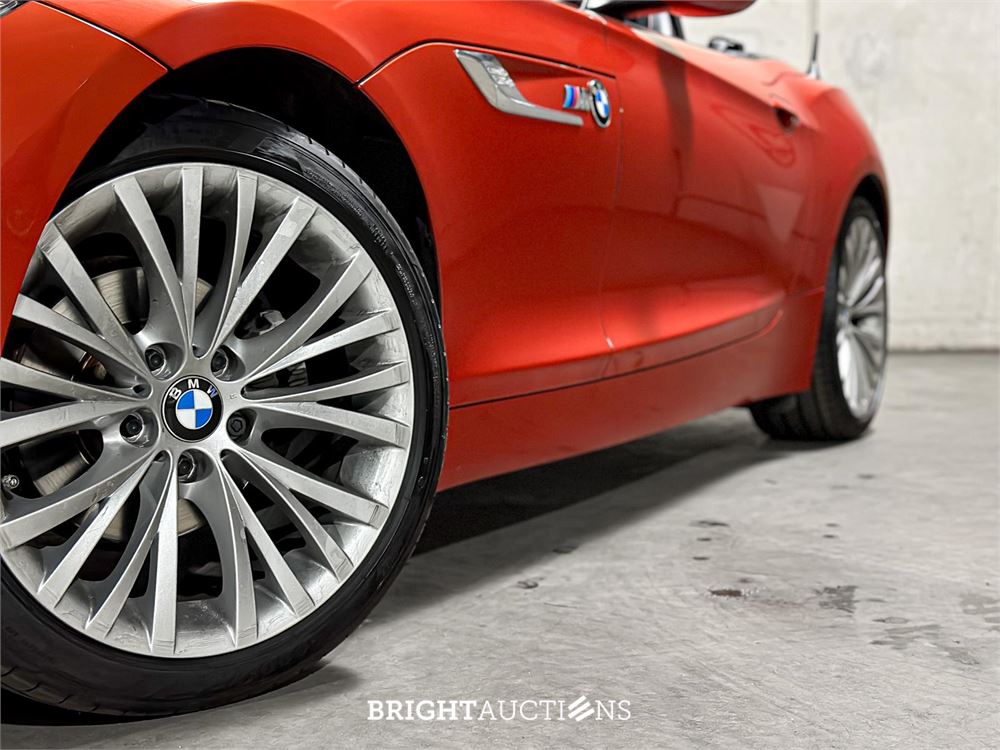 BMW Z4 Roadster sDrive18i Executive Design Pure Traction Uitvoering 156pk 2014 (Origineel-NL), 3-TRK-41 -67.534KM-
