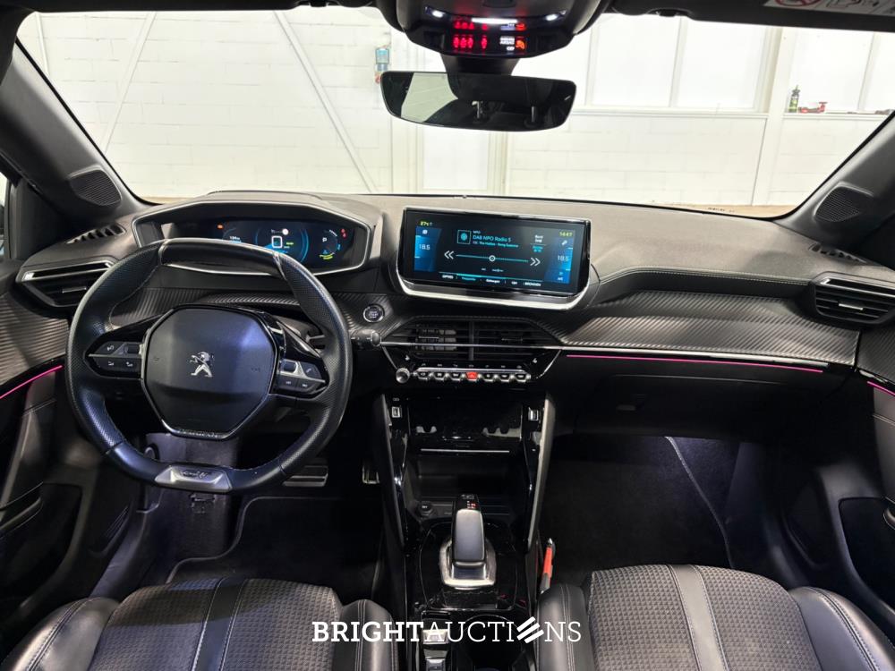 Peugeot 208 e- EV GT 350 50 kWh 136pk 2021, P-364-GD