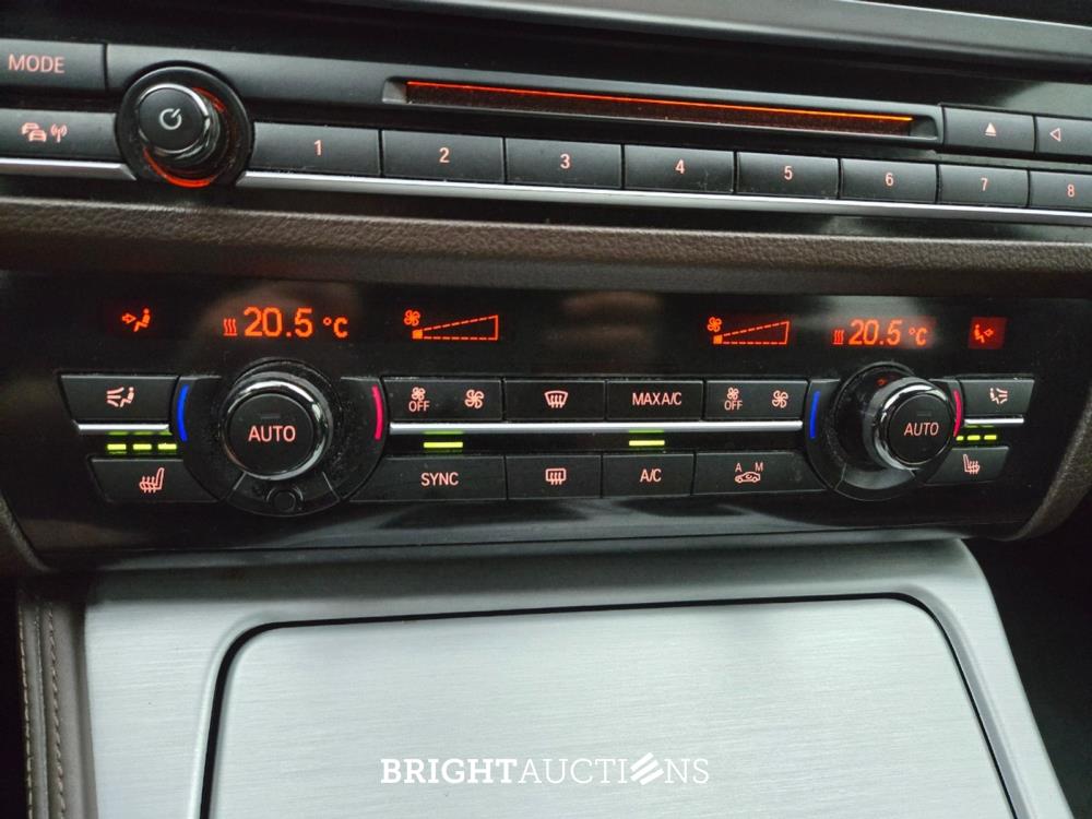 BMW M550xd 381pk 2014 (Origineel-NL) 5-Serie, 6-TGF-52