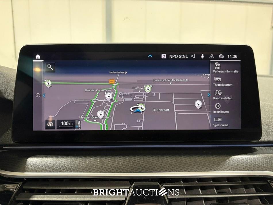 BMW 530e Touring  Business Edition Plus M-pakket 184pk 2023 (Origineel-NL) 5-Serie, S-330-LL