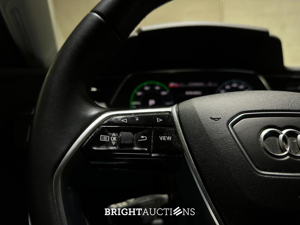 Audi e-tron 55 quattro edition 95 kWh 408pk 2020 (Origineel-NL + 1e eigenaar), K-077-BL