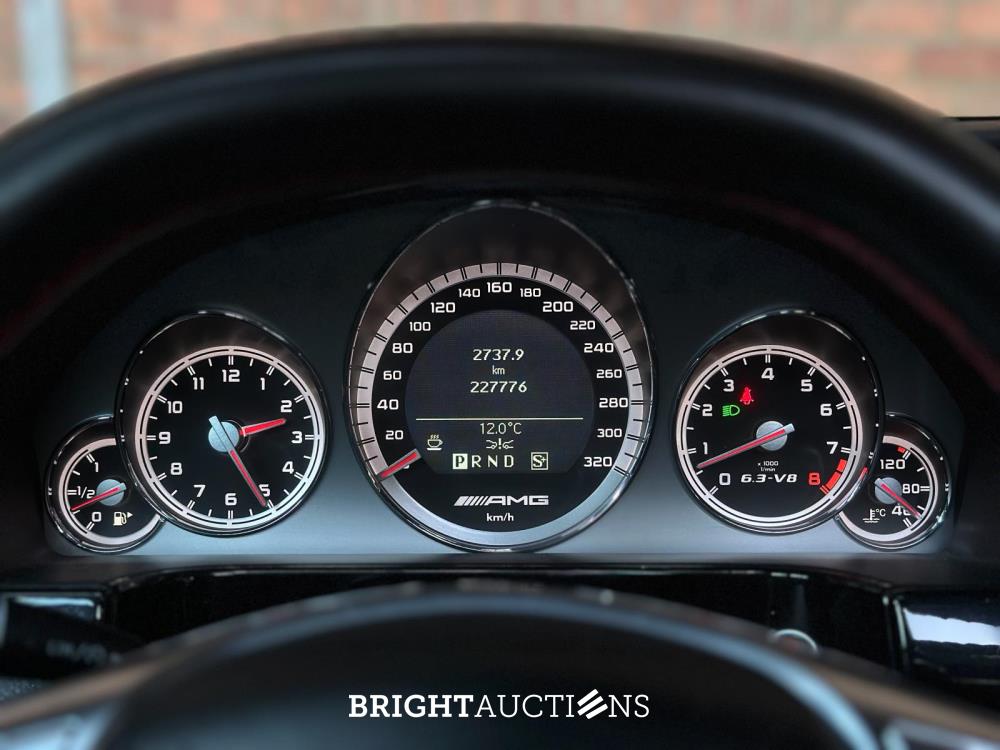 Mercedes-Benz E63 AMG 6.2 V8 -CARBON- 525pk 2010 (Origineel-NL) E-Klasse, 47-LKB-6