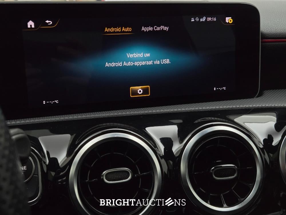 Mercedes-Benz A 180 Business Solution AMG 136pk 2020 (Origineel-NL) A-klasse, H-152-HP